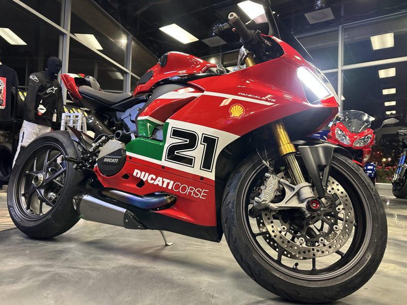2022 Ducati Panigale V2 Bayliss 1st Championship 20TH Anniversary