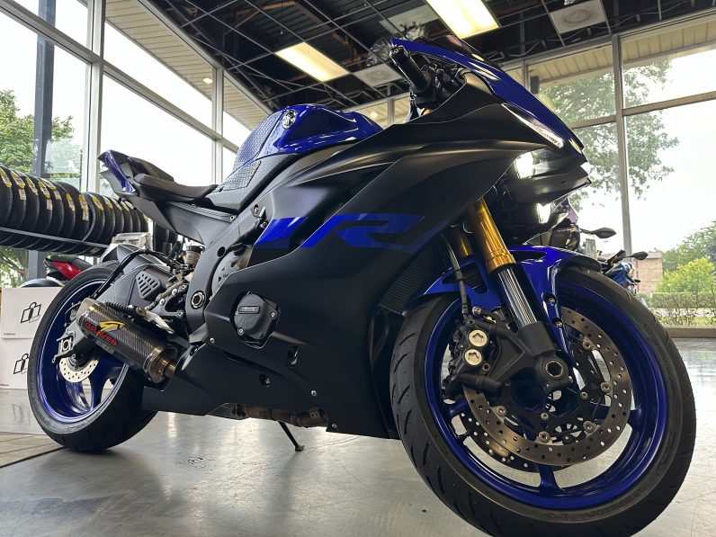 2019 YAMAHA YZF R6