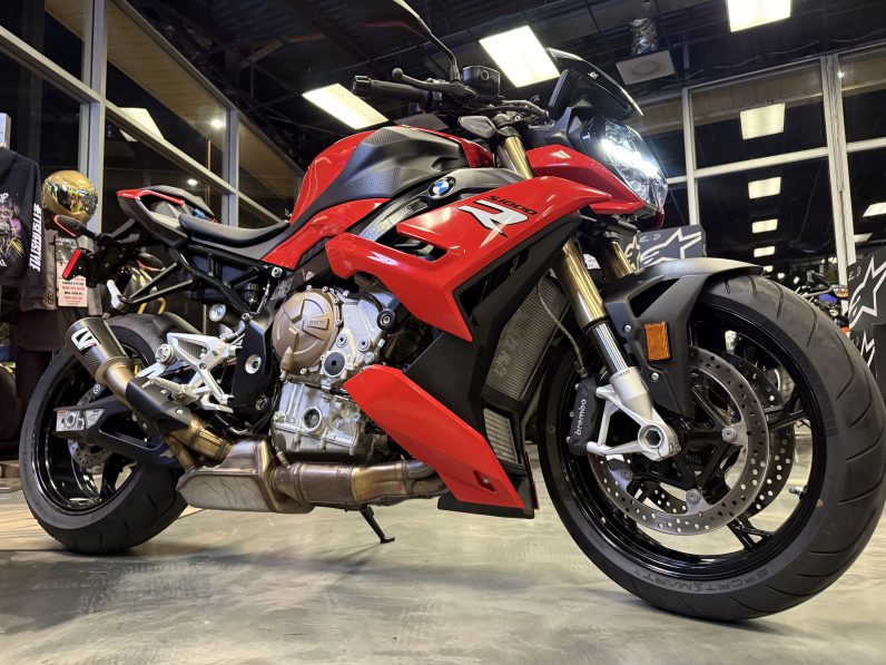 2022 BMW S1000R PREMIUM PACKAGE