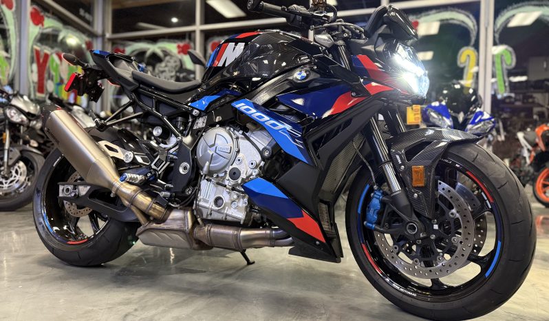 2023 BMW M1000R