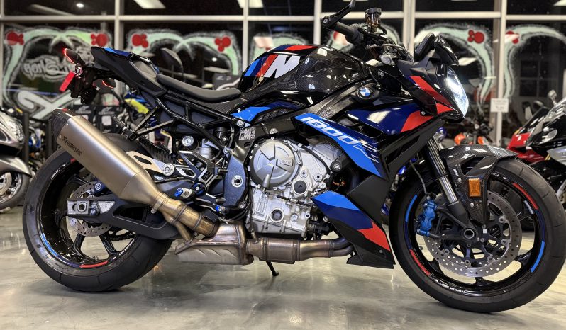 2023 BMW M1000R