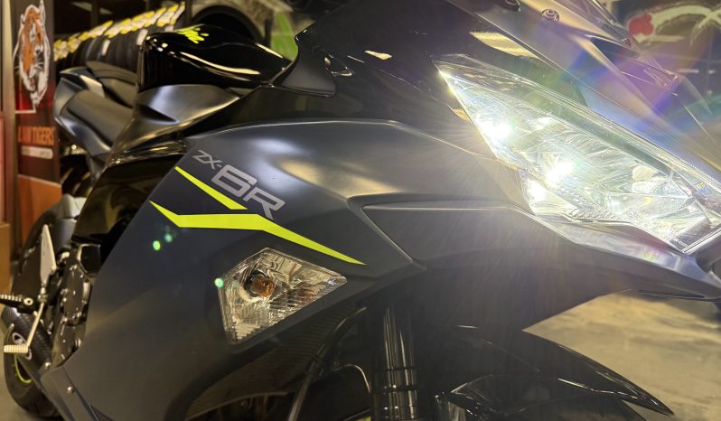 2022 Kawasaki Ninja ZX6R