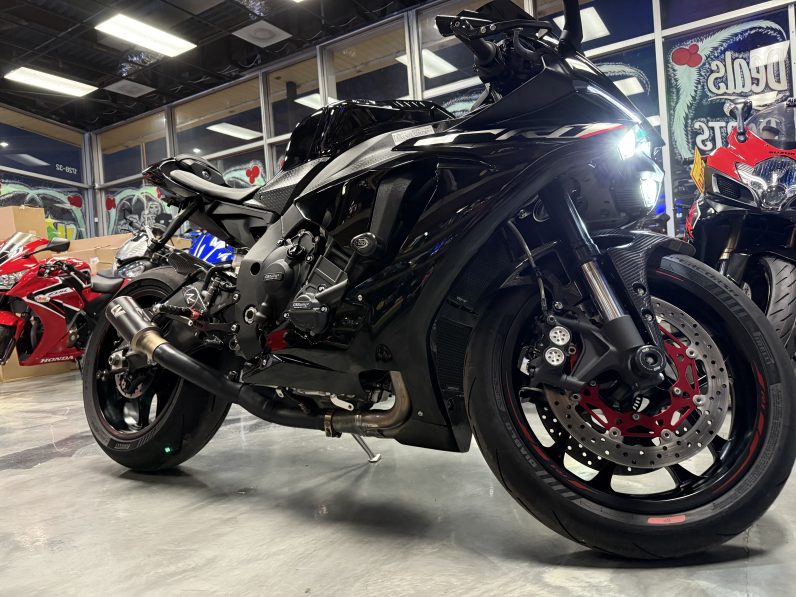 2018 Yamaha YZF R1