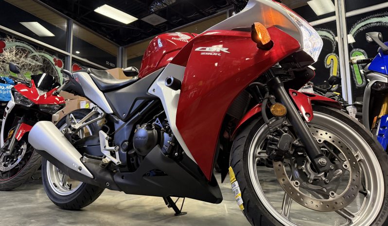 2012 HONDA CBR 250R