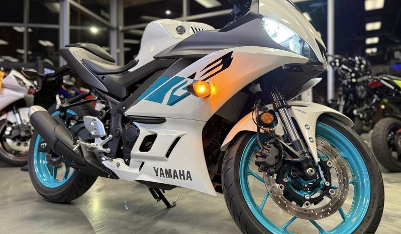 2024 YAMAHA YZF R3 ABS