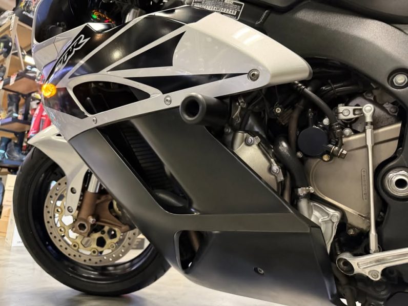 2004 HONDA CBR 1000RR
