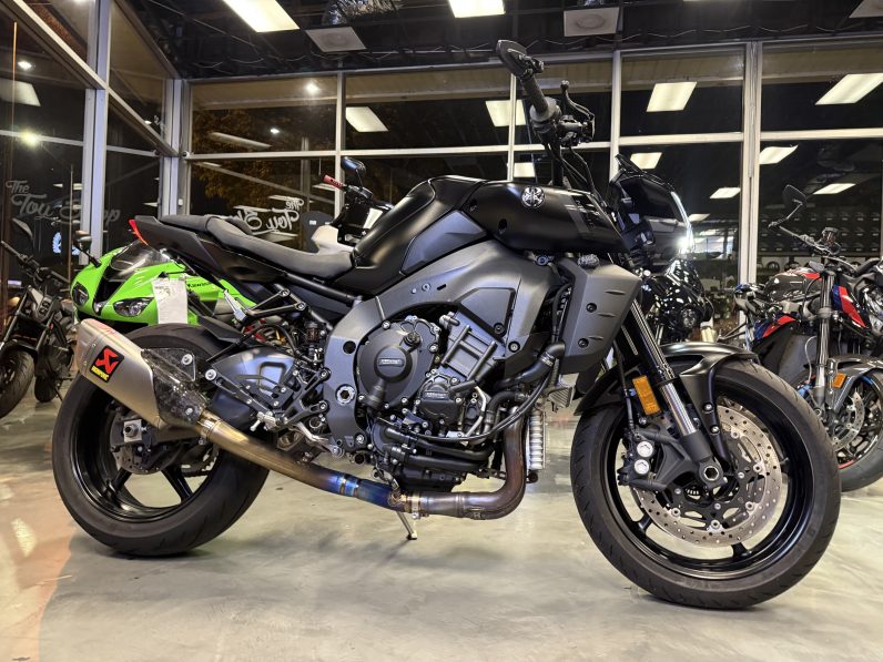 2022 Yamaha MT10 Modified