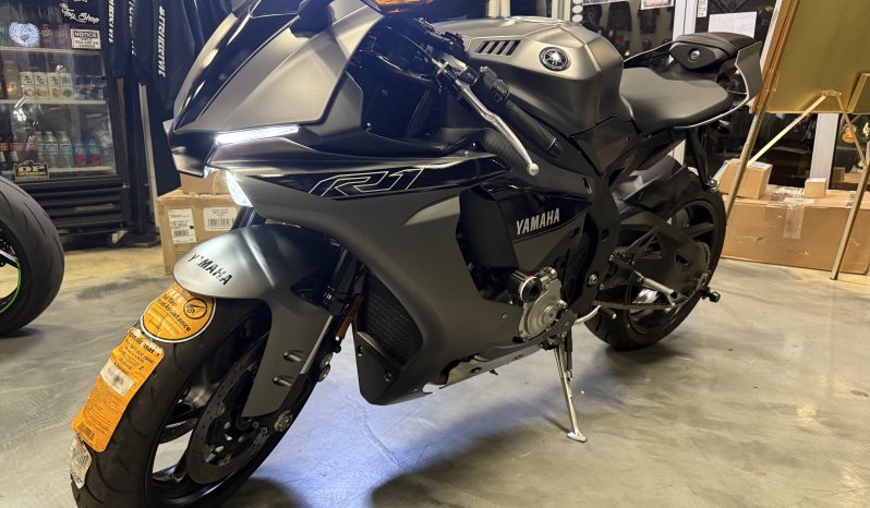 2016 Yamaha YZF R1S