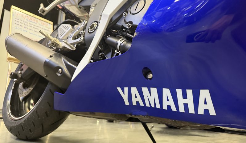 2011 YAMAHA YZF R6