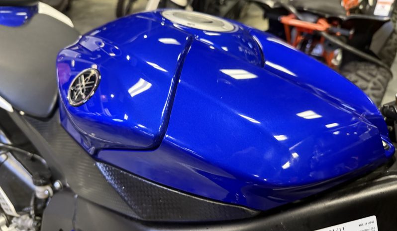 2011 YAMAHA YZF R6