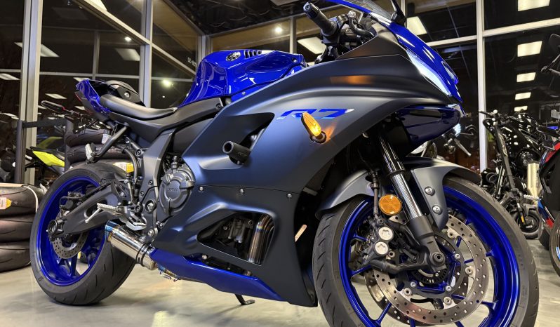 2023 YAMAHA YZF R7