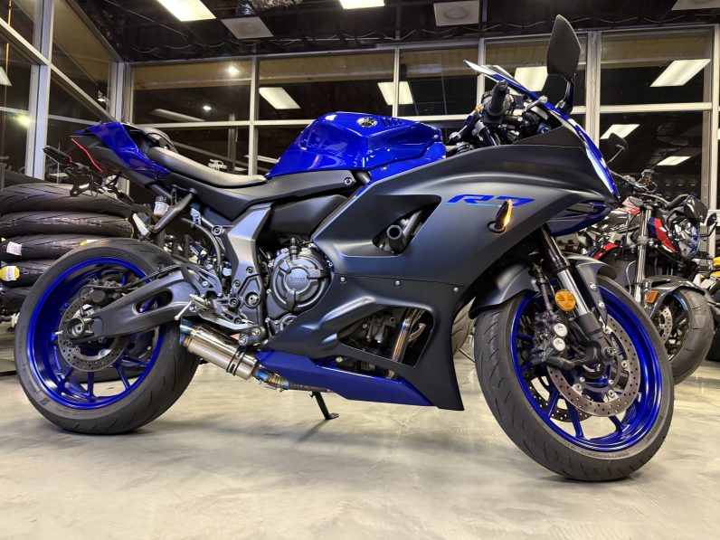 2023 YAMAHA YZF R7