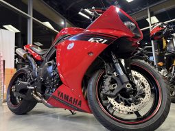 2014 YAMAHA YZF R1