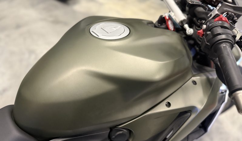 2023 Ducati Streetfighter V2