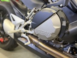 2023 Ducati Streetfighter V2