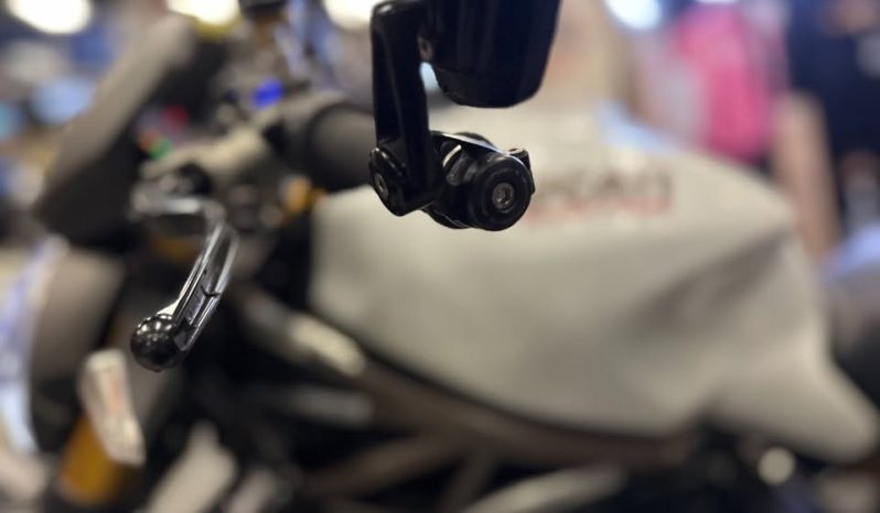 2015 Ducati monster 1200S