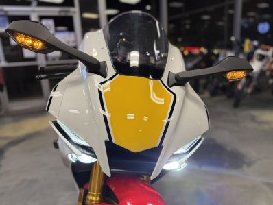 2022 Yamaha YZF-R1 World GP 60th Anniversary