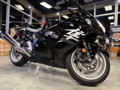 2019 Suzuki GSX1300R LOW MILES