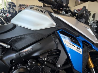 2025 SUZUKI GSX-S1000