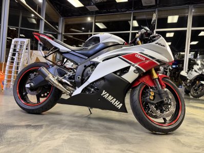2012 YAMAHA YZF R6 World GP 50th Anniversary Edition