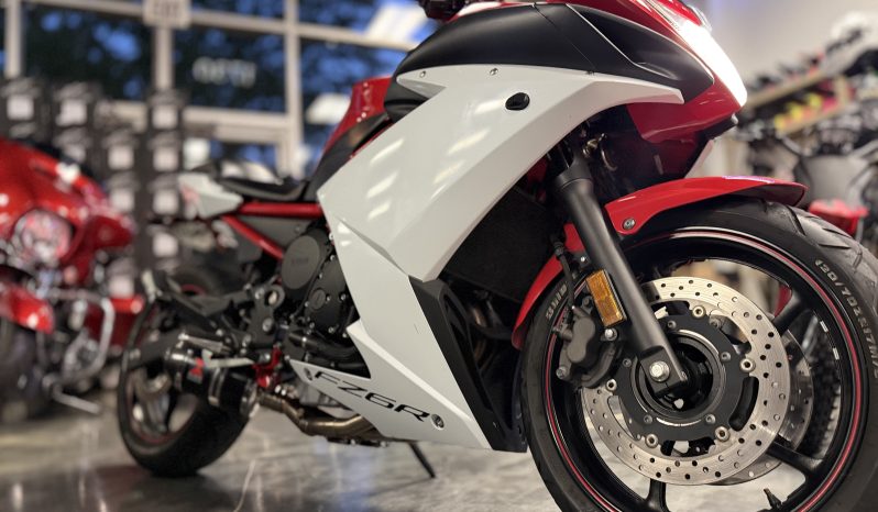 2014 YAMAHA FZ6R