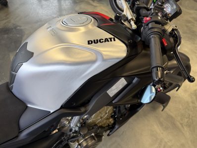 2023 Ducati Streetfighter V4 Sp2