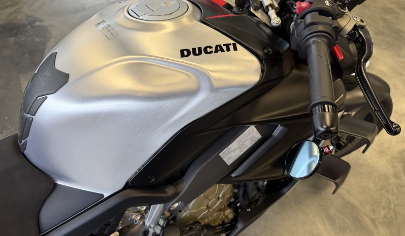 2023 Ducati Streetfighter V4 Sp2