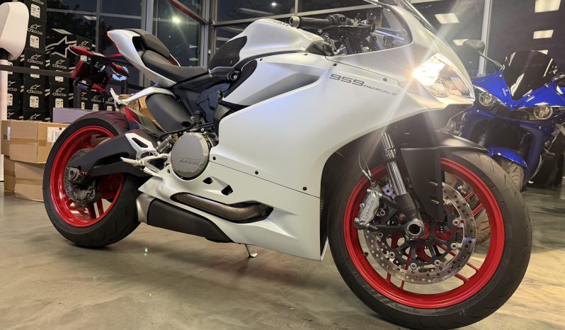 2016 ducati 959 Panigale