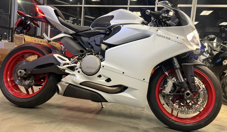 2016 ducati 959 Panigale